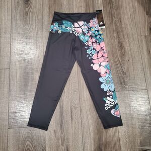 NEW Girls Adidas Leggings Size 10-12 Kids Black Floral Leggings new with tag